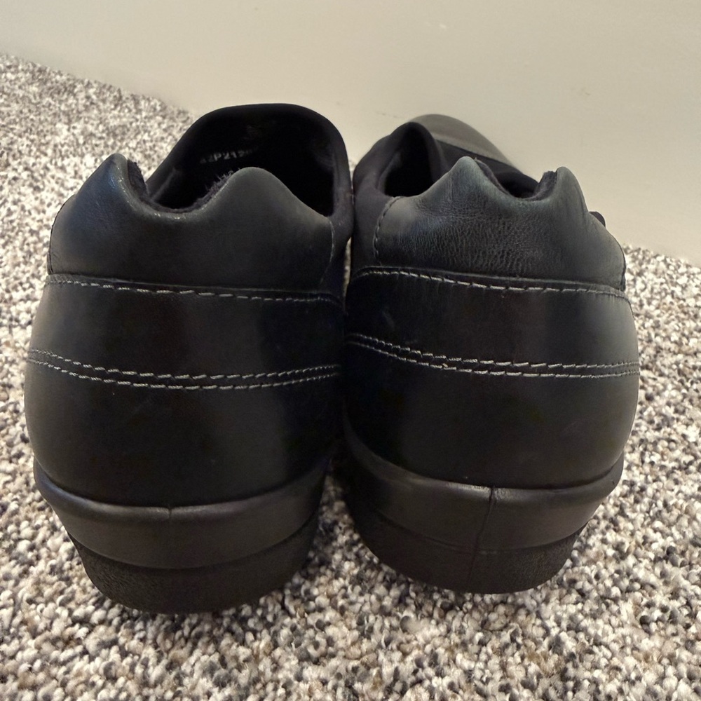 Ecco Women's Black Goretex Waterproof Slip-On Loafer Shoes Size 11-11 1/2. - Picture 5 of 10